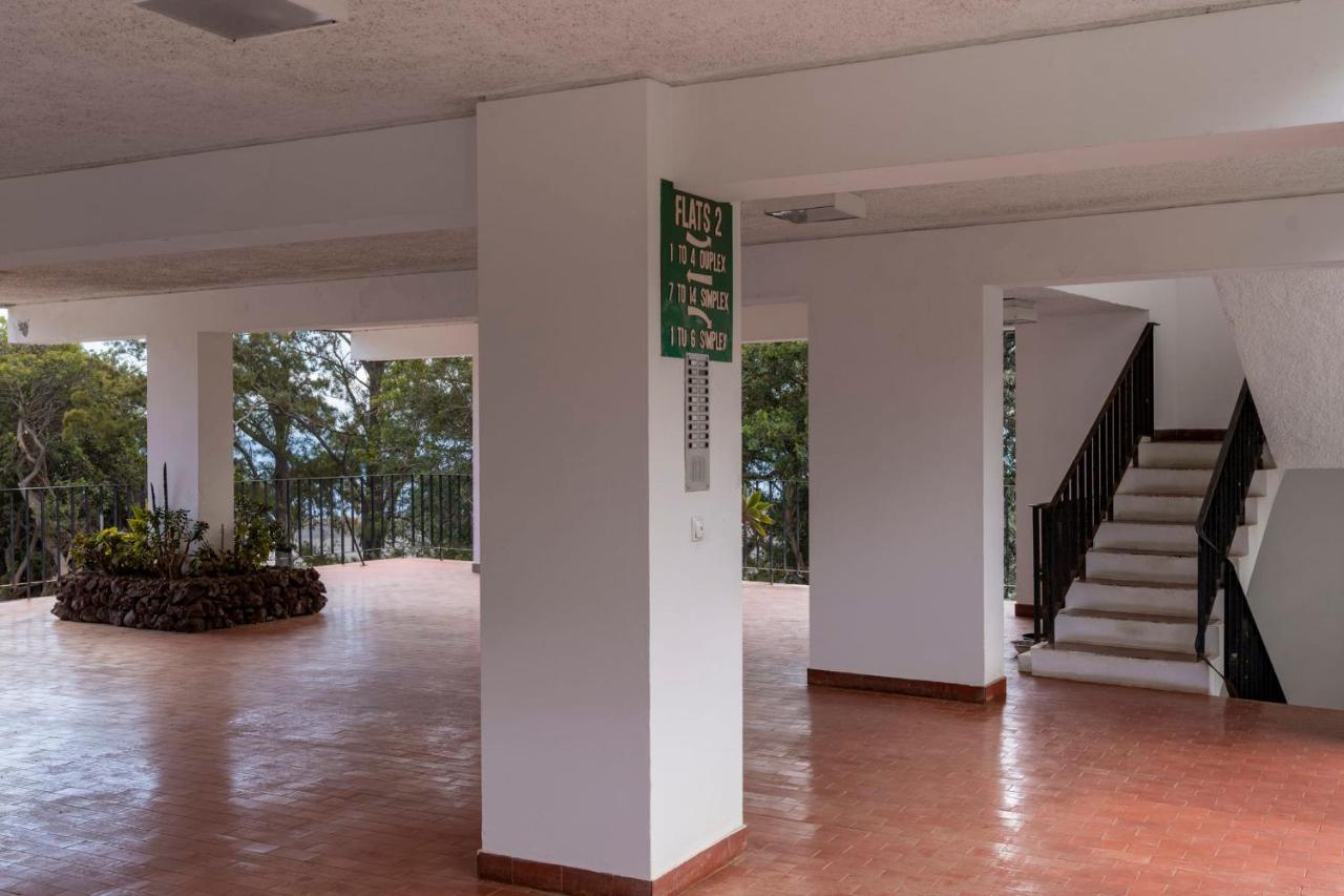 Matur I By An Island Apart Agua de Pena Exterior photo